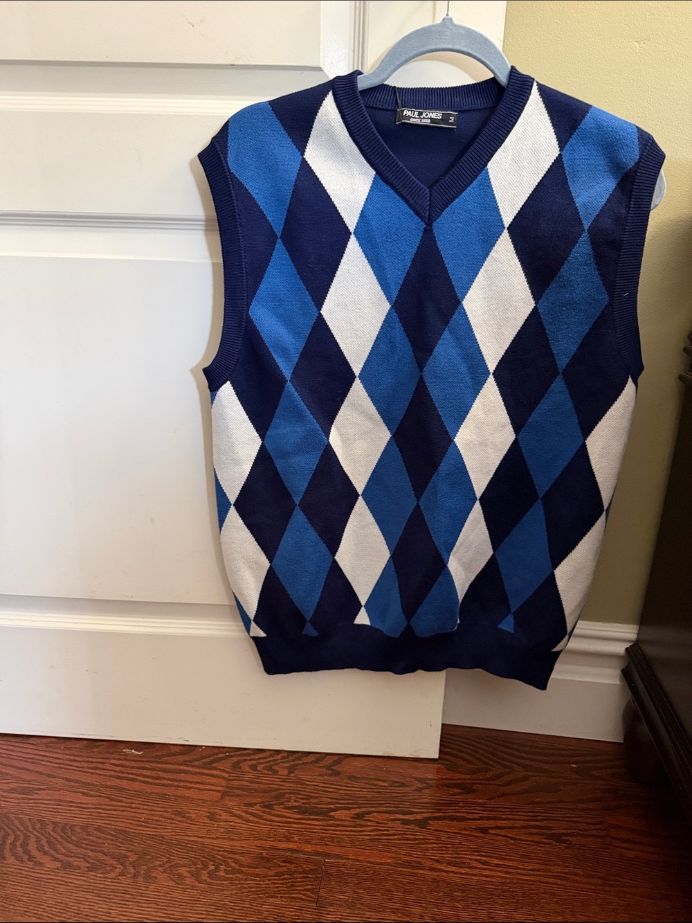 Paul Jones Men’s Blue Argyle V-Neck Sweater Vest
